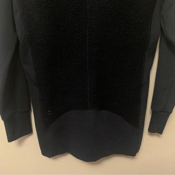Lululemon Stand Out Sherpa Jacket in Black Size 2 W4AKOS - Picture 13 of 16